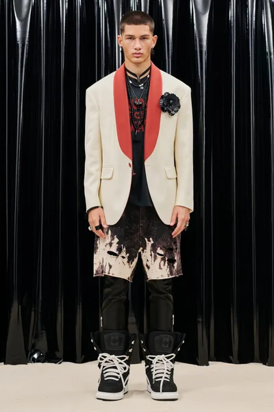 Look 1